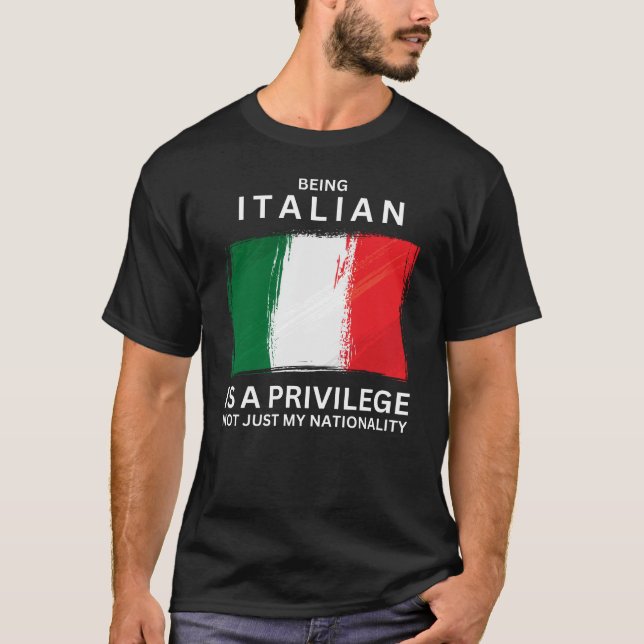 T-shirt Être Italien Est Un Privilège (Devant)