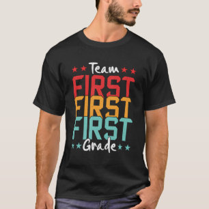 T-shirt Étudiant De Première Année De L'Équipe Retourner À