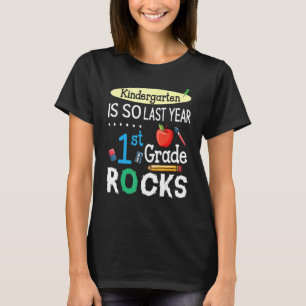 T-shirt Étudiants L'école maternelle est si Dernière année