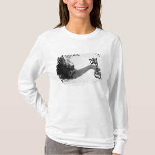 T-shirt Europe, Autriche, Salzbourg. Statue avec clés