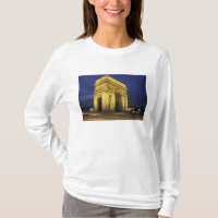 Europe, France, Paris. Arc de Triomphe
