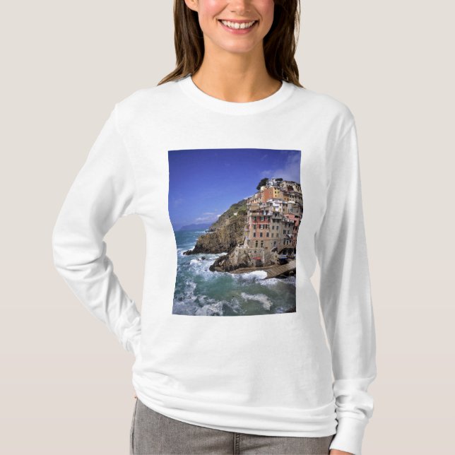 T-shirt Europe, Italie, Riomaggiore. Riomaggiore est const (Devant)