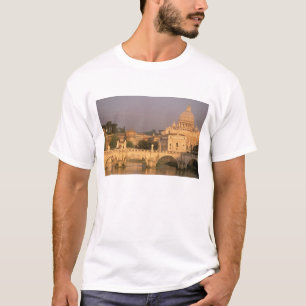 T-shirt Europe, Italie, Rome, Le Vatican. Basilique San