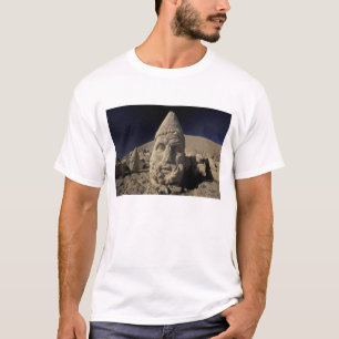 T-shirt Europe, Turquie, Kurdi. Nemrut Dagh.