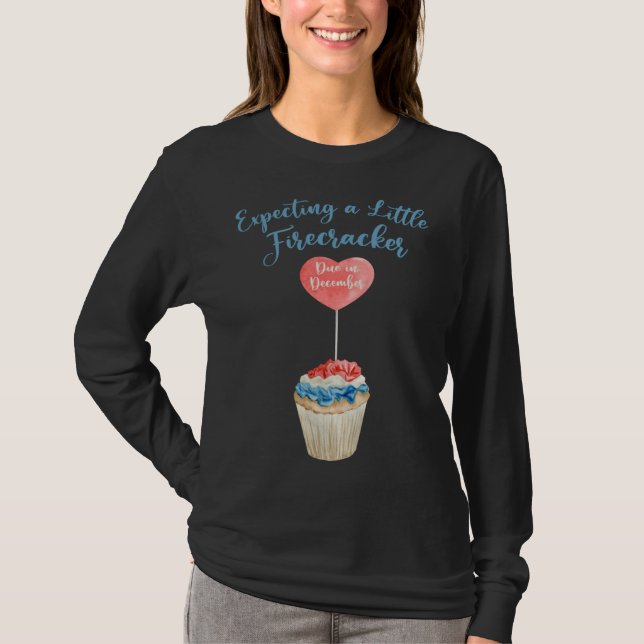 T-shirt Expecting A Firecracker Due December 2022 Pregnanc (Devant)