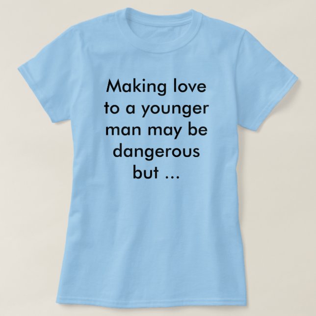 T-shirt Fabrication de l'amour à un plus jeune homme (Design devant)