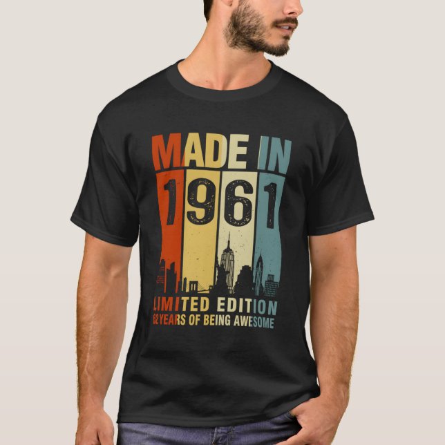 T-shirt Fabriqué En 1961 62 Ans D'Être Étonnant (Devant)