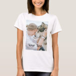 T-shirt Fabriqué sur mesure - Ajouter une photo et du text<br><div class="desc">Ajoutez la photo de votre choix et le texte que vous souhaitez. Créez votre propre t-shirt unique - le seul au monde ! Sortez de la foule !</div>