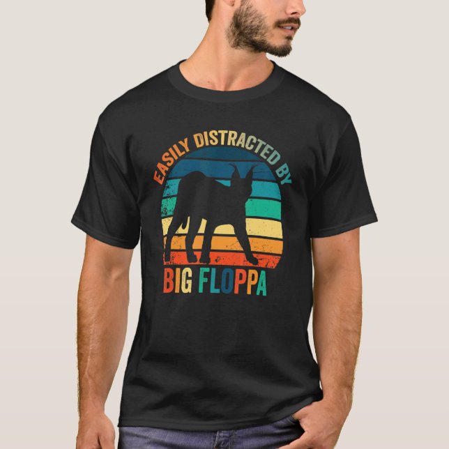 T-shirt Facilement Distrait Par Big Floppa Big Meme Caraca (Devant)