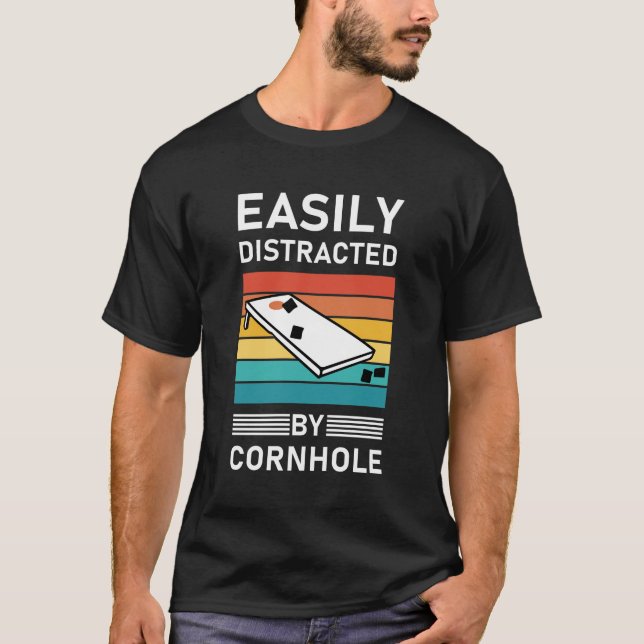 T-shirt Facilement Distrait Par Cornhole (Devant)