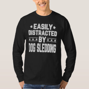 T-shirt Facilement Distrait Par Le Traîneau À Chiens Traî