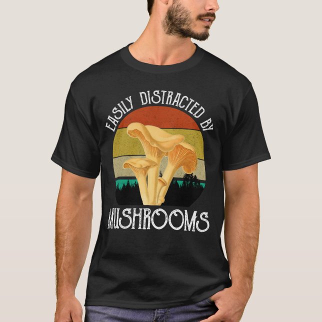 T-shirt Facilement Distrait Par Les Champignons (Chanterel (Devant)