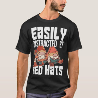 T-shirt Facilement Distrait Par Les Chapeaux Rouges Nains