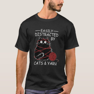 T-shirt Facilement Distrait Par Les Chats Et La Laine Amou