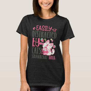 T-shirt Facilement Distrait Par Les Chats Et Lait De Frais