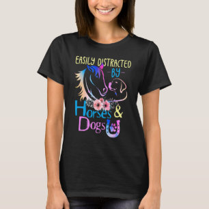 T-shirt Facilement Distrait Par Les Chiens Et Les Chevaux