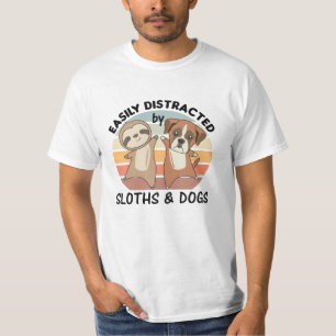 T-shirt Facilement Distrait Par Les Fentes Et Les Chiens