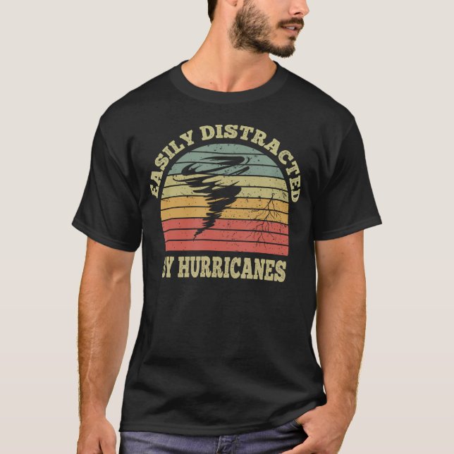 T-shirt Facilement Distrait Par Les Ouragans Drôle (Devant)