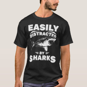 T-shirt Facilement Distrait Par Les Requins Attaque De Req