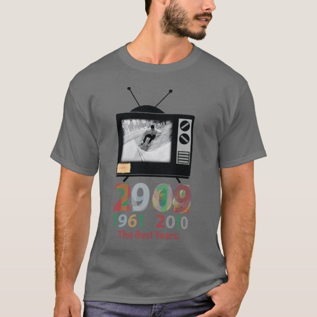 T-shirt Faire de la planche à roulettes depuis 1961 (Devant)