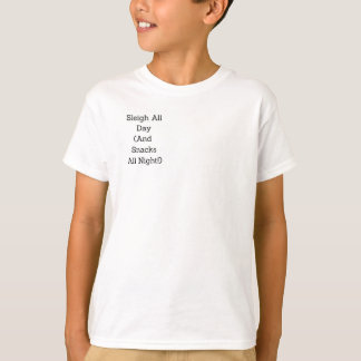 T-shirt Faire du traîneau toute la journée (et des collati
