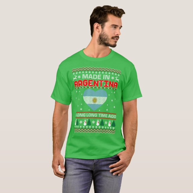 T-shirt Fait dans le chandail laid de Noël de pays de (Devant entier)