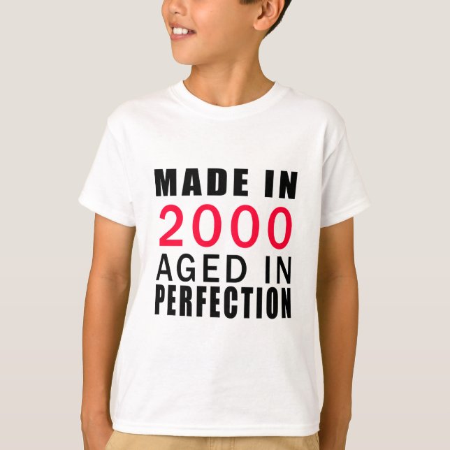 T-shirt Fait en 2000 âgé dans la perfection (Devant)