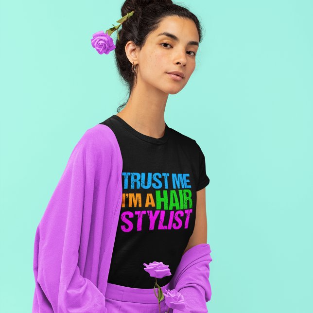 T-shirt Faites-moi confiance je suis un coiffeur (Créateur téléchargé)