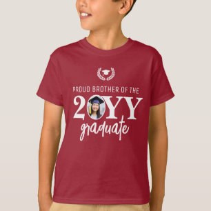 T-shirt Famille de Fiers Moderne Personnalisée du Diplômé