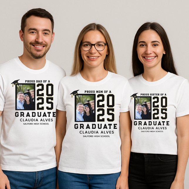 T-shirt Famille fière Mappage personnalisé Graduation (Créateur téléchargé)