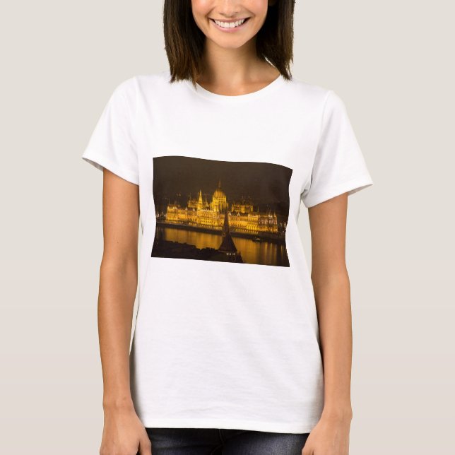 T-shirt Famine Parliament Budapest by night (Devant)