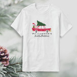 T-shirt Fantastique Noël de famille ramenant à la maison A<br><div class="desc">Célébrez la saison avec cette chemise de Noël familiale avec une voiture rétro avec un arbre de Noël sur le toit et des forfaits de vacances dans le coffre. Ajoutez votre nom de famille ci-dessous pour en faire votre chemise de Noël unique. Parfait pour les photos de Noël en famille,...</div>
