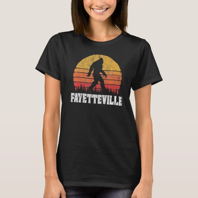 T-shirt Fayetteville Vintage 80 Bigoot Retro Sunset (Devant)