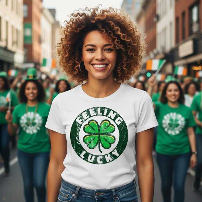 T-shirt Feeling Lucky - St Patrick's Day  (Créateur téléchargé)