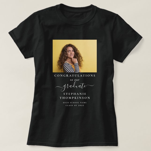 T-shirt Félicitations Grad 2025 Photo Famille Graduation B (Design devant)