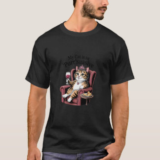 T-shirt Félin drôle buvant du vin Mon chat est si Purr-sua