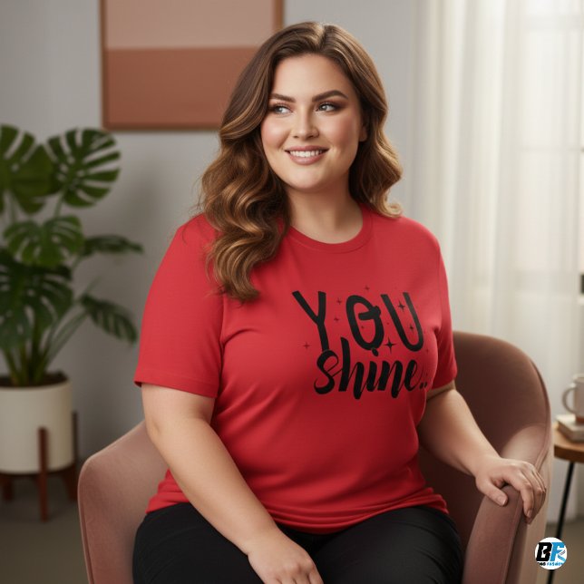 T-shirt féminin (Créateur téléchargé)