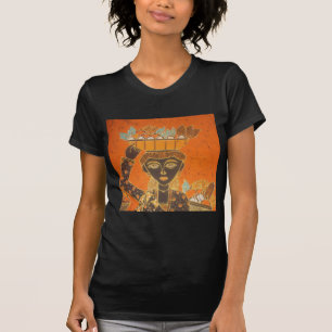 T-shirt Femme africaine portant panier d'art