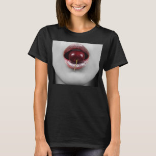 T-shirt Femme de mode aux lèvres cerises
