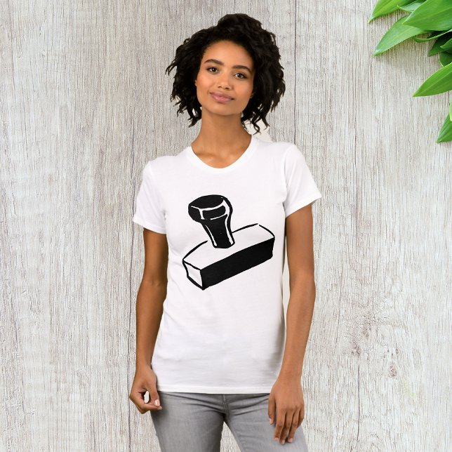 T-shirt femme en caoutchouc (Créateur téléchargé)