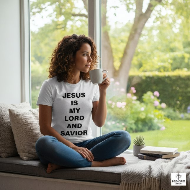 T-shirt femme "Jésus est mon Seigneur et sauveur" (Créateur téléchargé)
