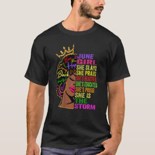 T-shirt Femme Juin Fille Elle Étouffe & prie Juin Annivers