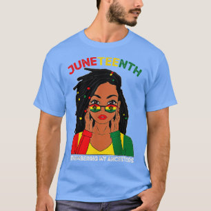 T-shirt Femme noire aux cheveux serrés reprenant mes ancêt