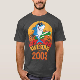 T-shirt Femme Requin Anniversaire 17 Ans Surf Awesome Si