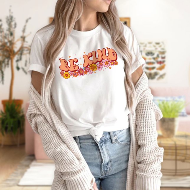 T-shirt Femme Tee - shirt Graphique, Be Kind Shirt, Flower (Créateur téléchargé)