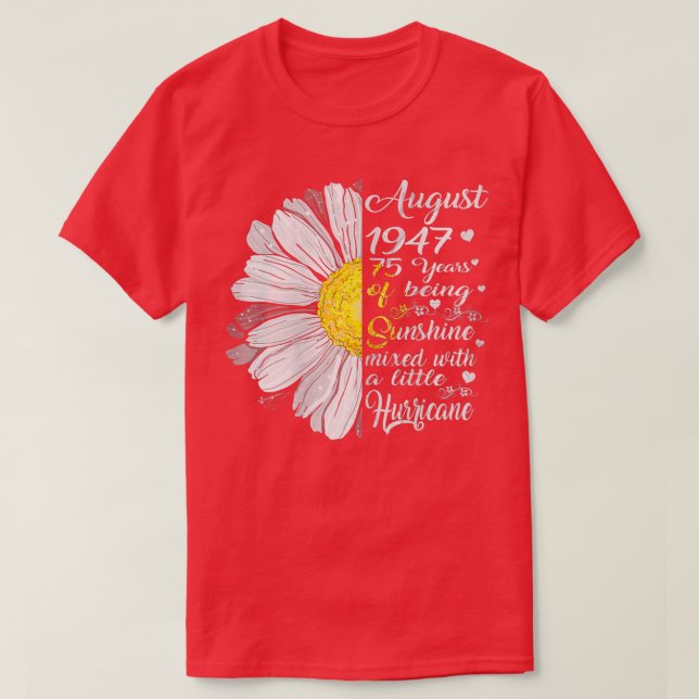 T-shirt Femmes Août Filles 1947 Cadeau Anniversaire 75 Ans (Design devant)