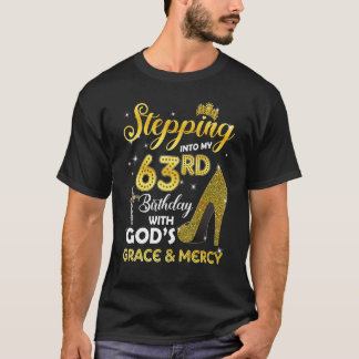 T-shirt Femmes Entrant Dans Mon 63E Anniversaire Avec Dieu