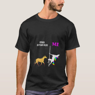 T-shirt Femmes Femmes Autres 30 Ans Et Moi Unicorn Da
