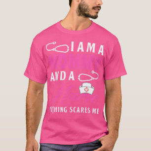 T-shirt Femmes Je Suis Une Maman Et Une Infirmière Rien Ne