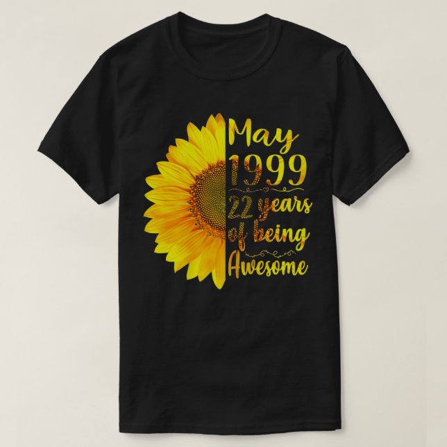 T-shirt Femmes Mai 1999 22 Ans D'Être Impressionnant 22ème (Design devant)